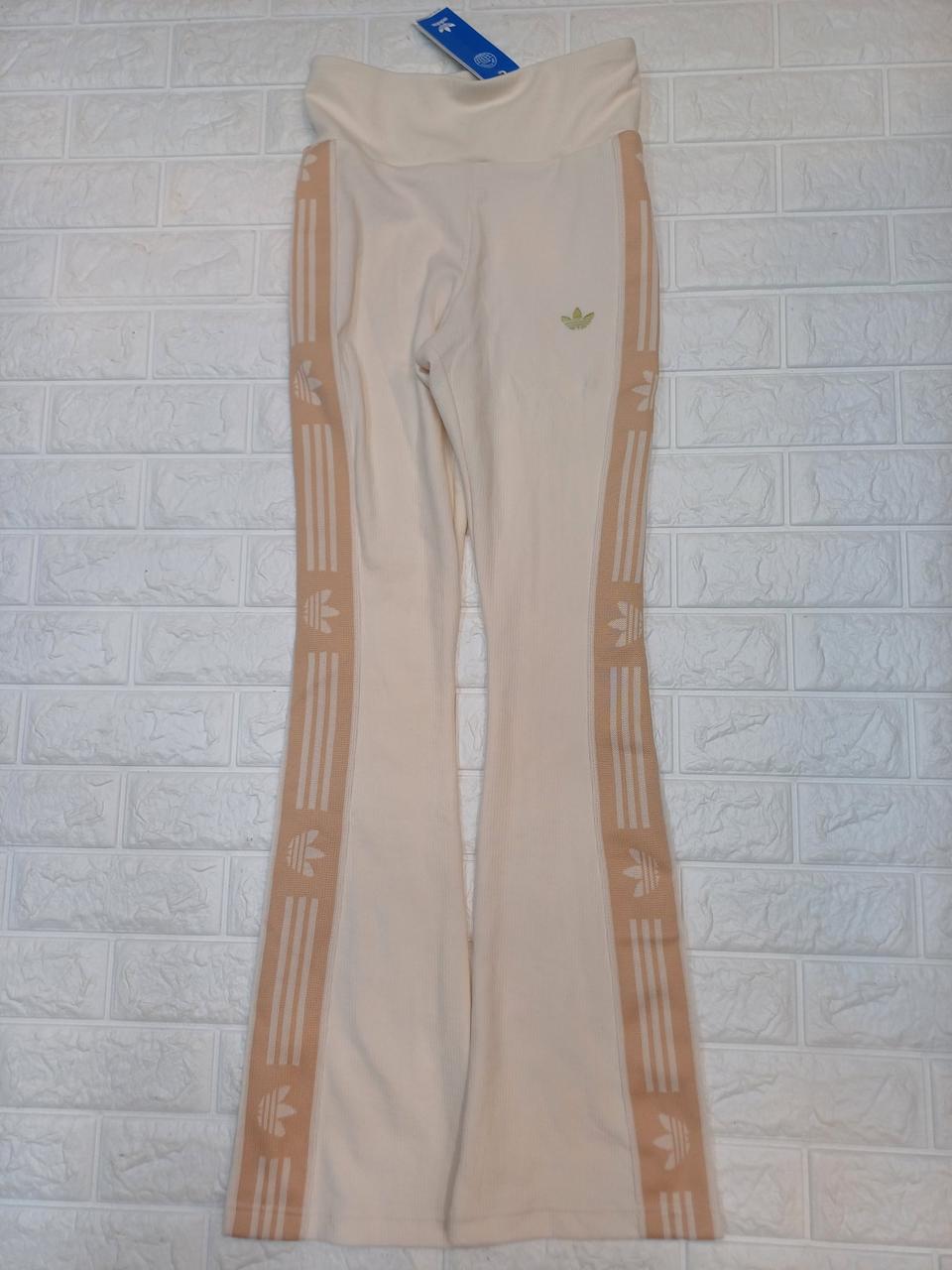 새상품 아디다스 부츠컷 팬츠 m사이즈