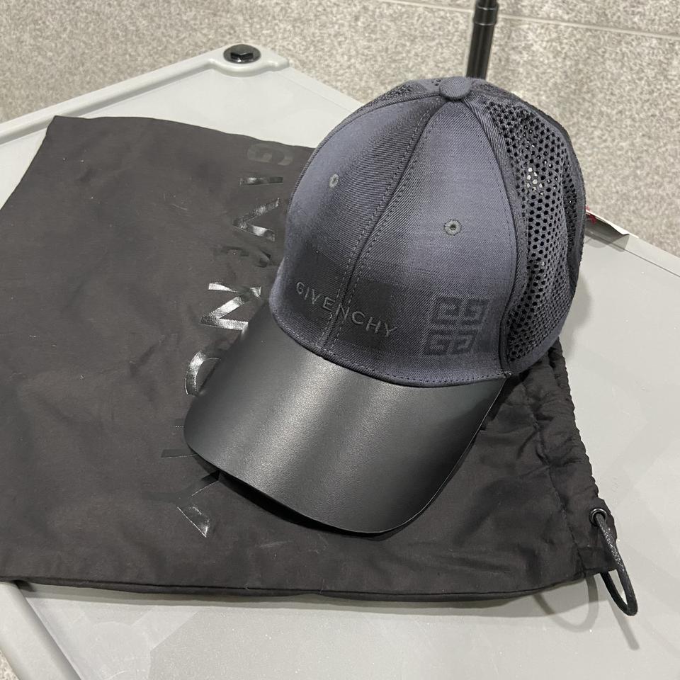 지방시 레더 베이스볼캡 ONE 사이즈