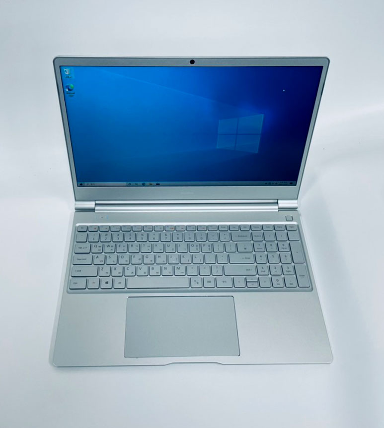 [노트북] 아이뮤즈 15.6인치 램8 용량64 코어m3 실버 무료배송