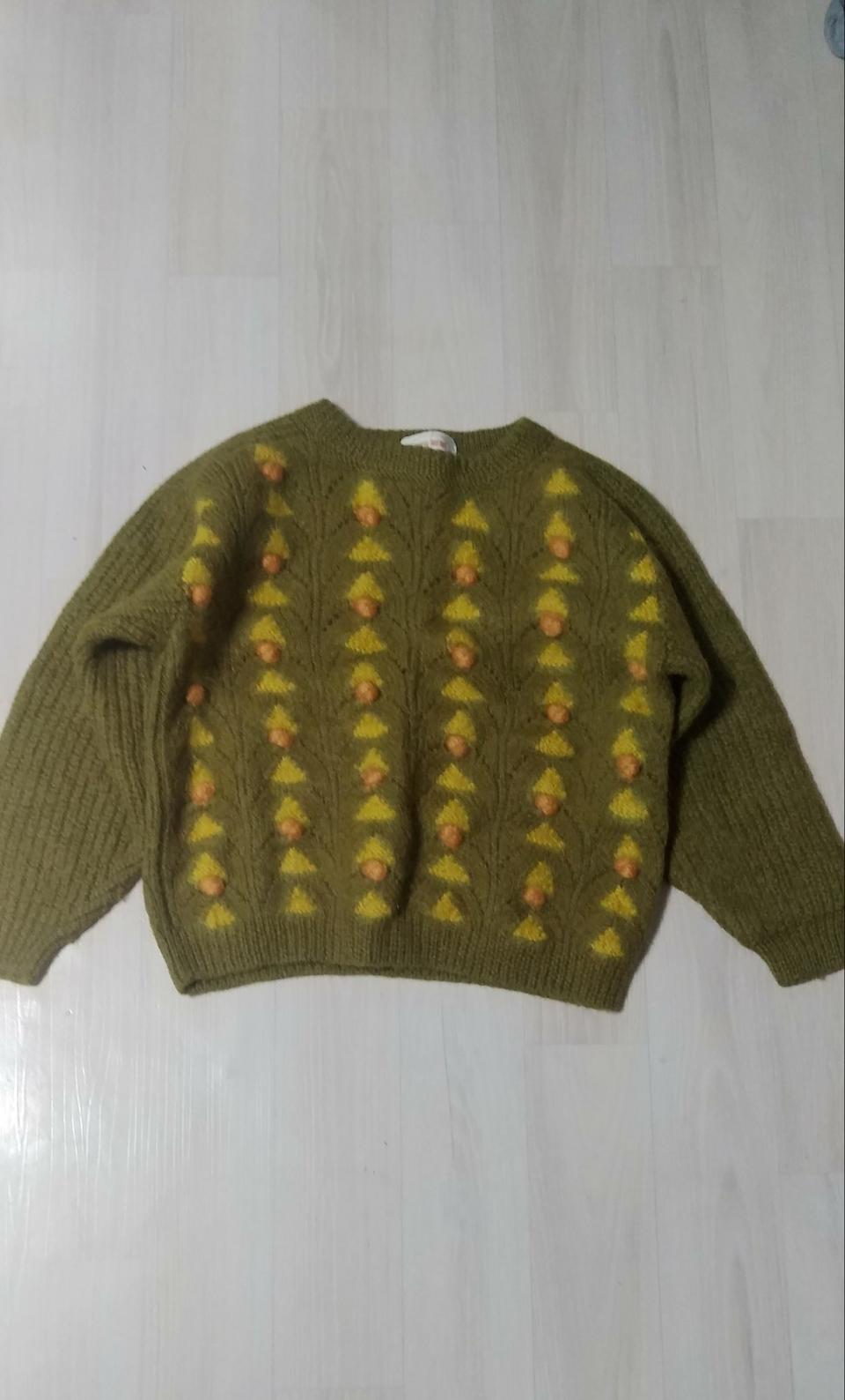 두툼니트 스웨터