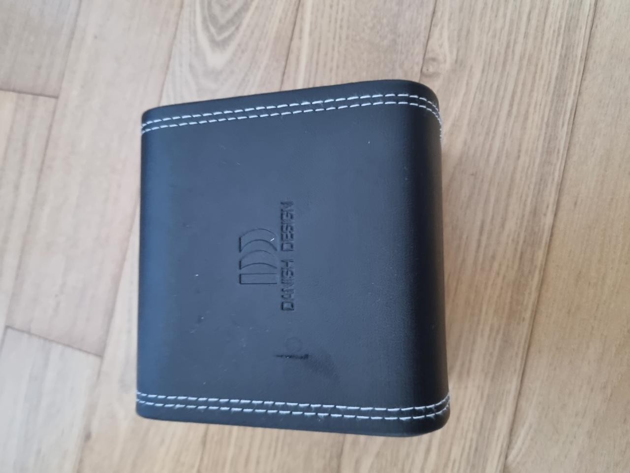 대니쉬디자인 금장시계