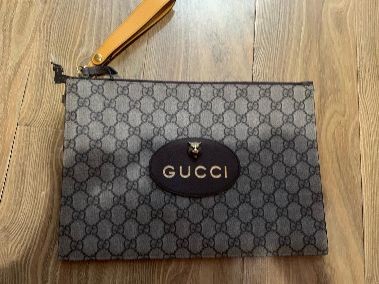 구찌 네오 빈티지 GG 수프림 파우치
