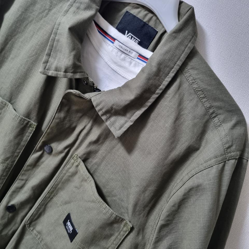 반스 밀리터리 야상