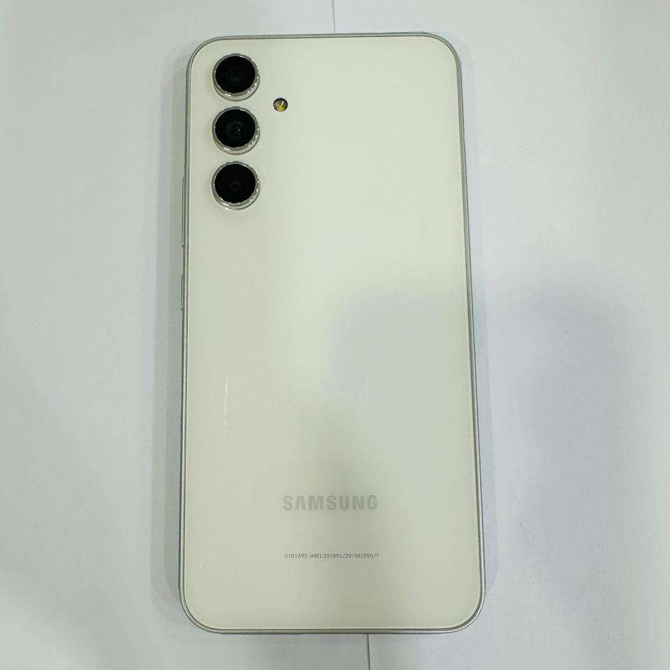 삼성 갤럭시 퀀텀4 5G 상태 S급 초특가! 순천,여수,광양,중고폰