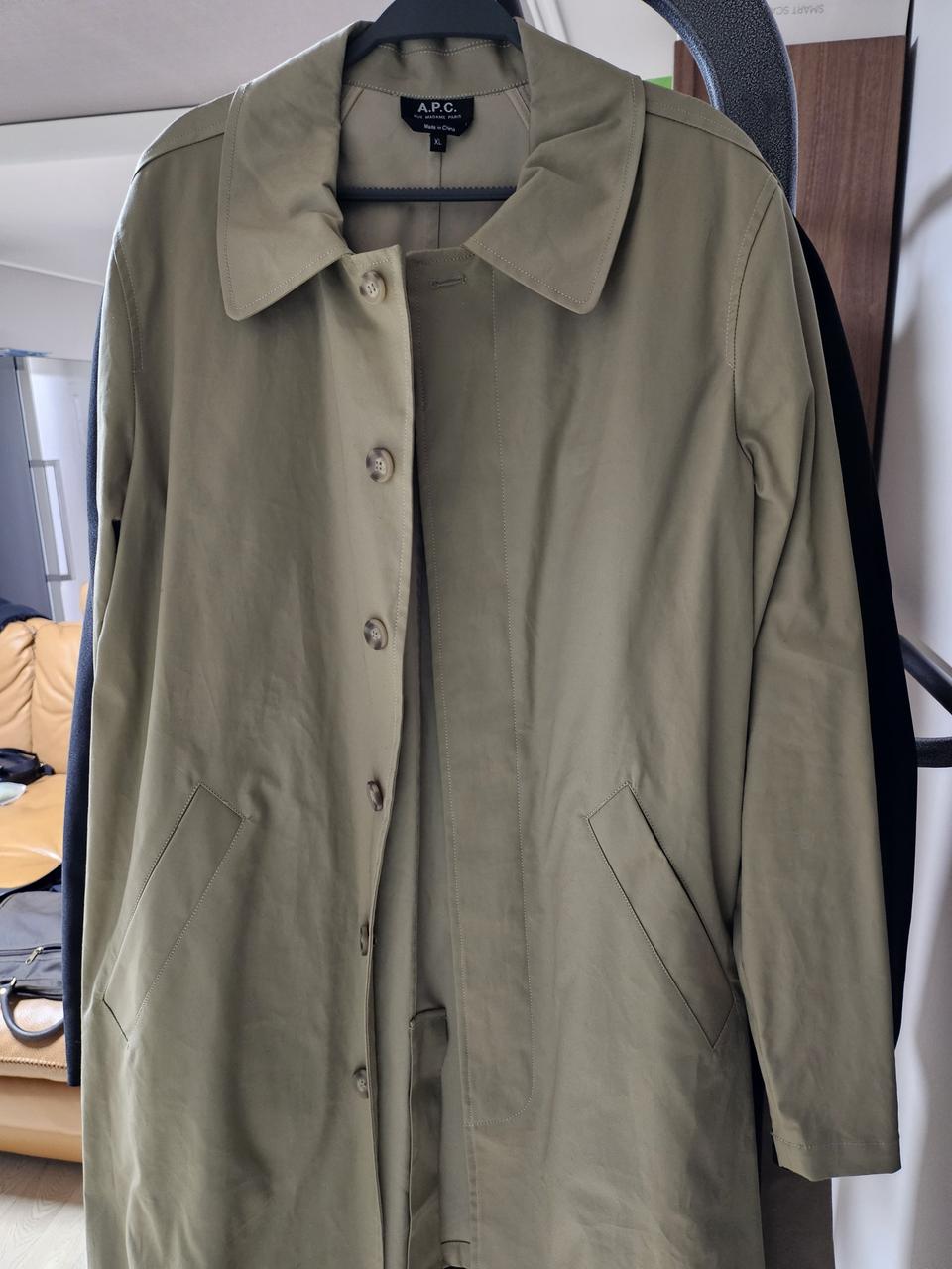 APC 아페쎄 맥코트 레인코트 XXL 사이즈