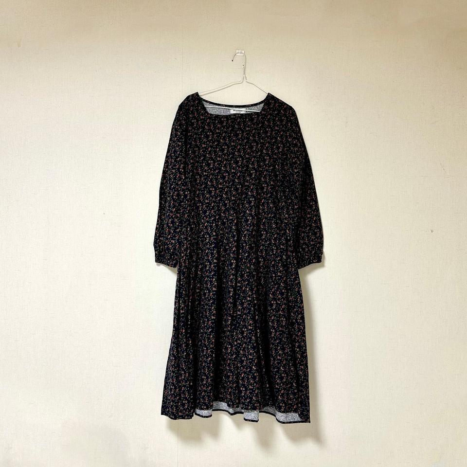 꽃무늬 스퀘어 롱 원피스