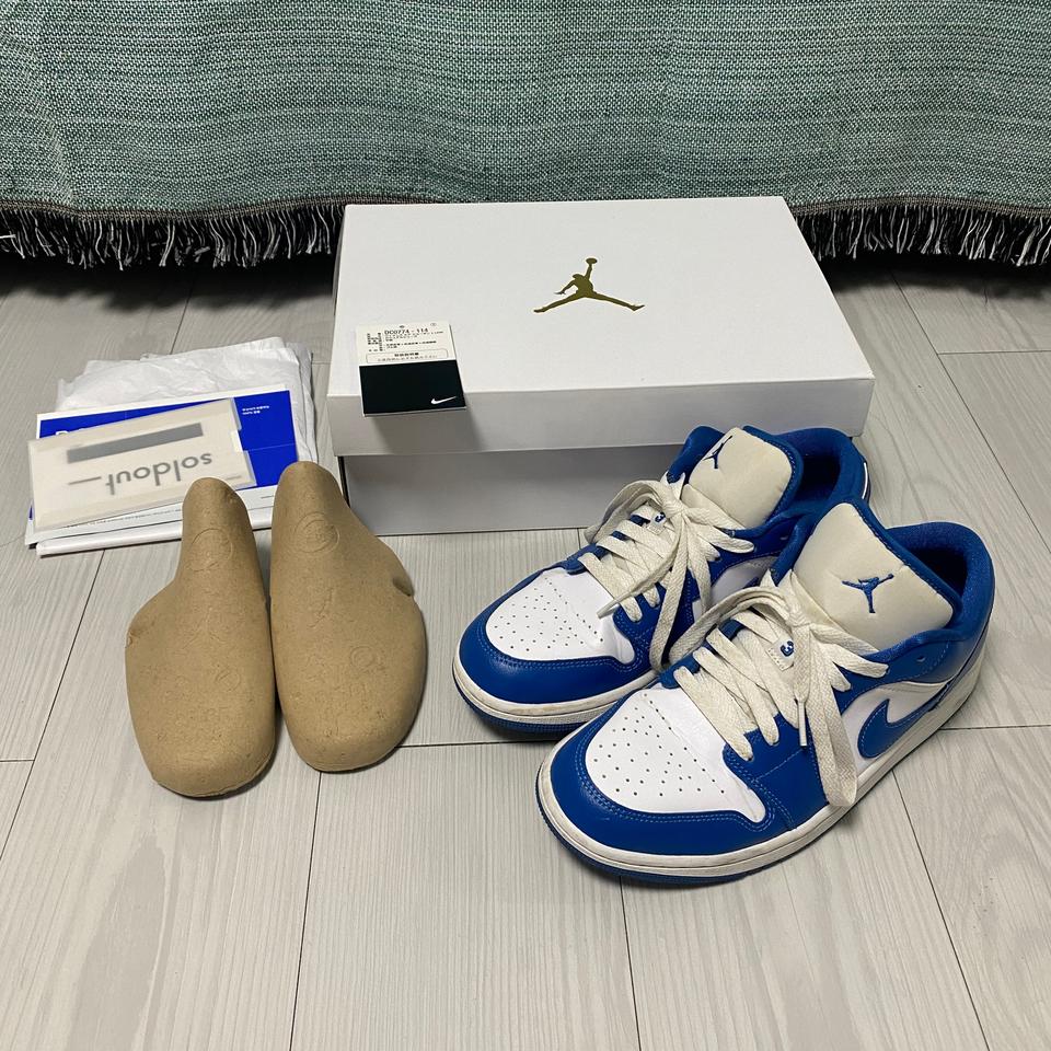 조던 1 로우 화이트 다크 마리나 블루