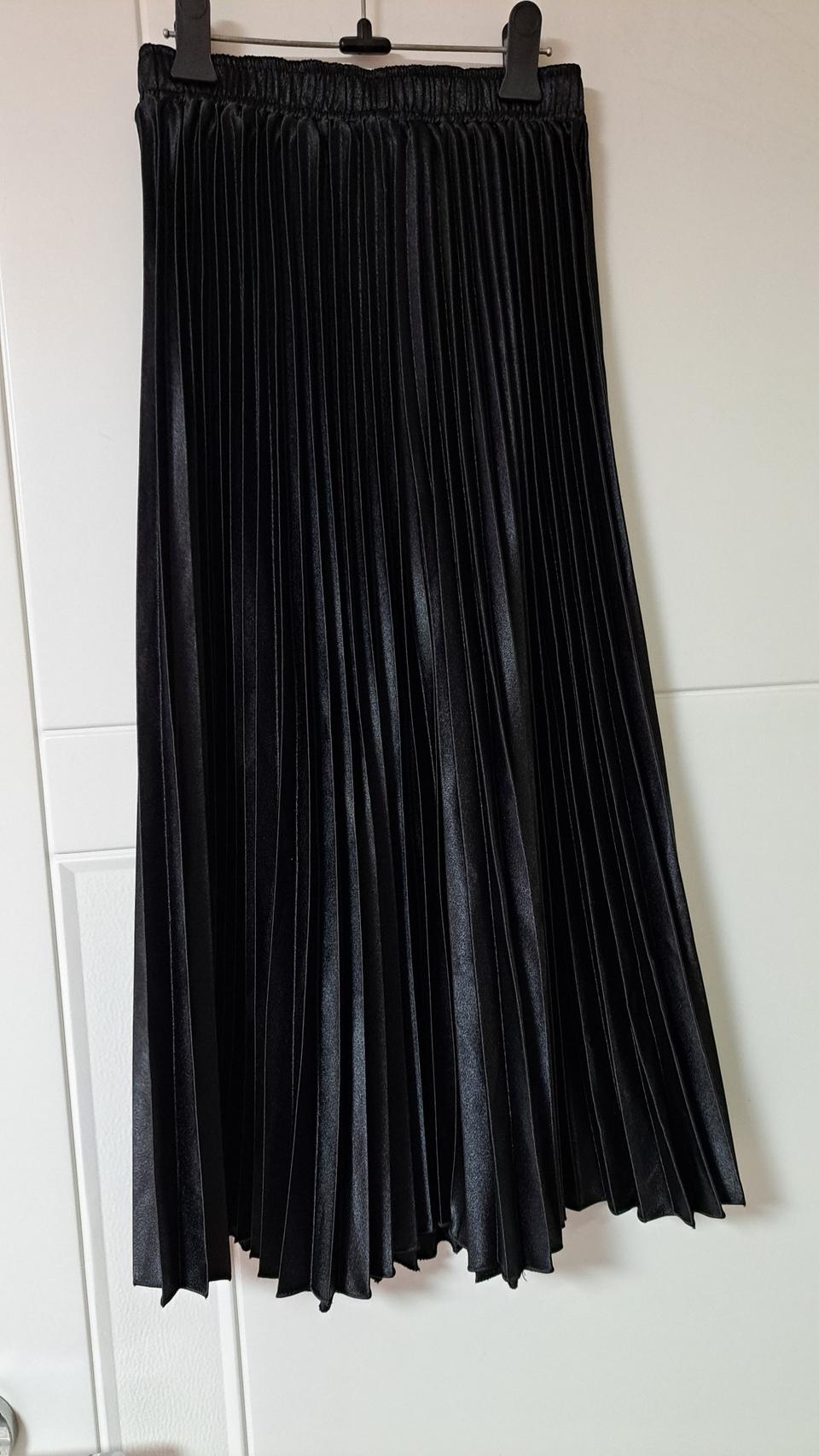 블랙 춘추롱치마55.66새거