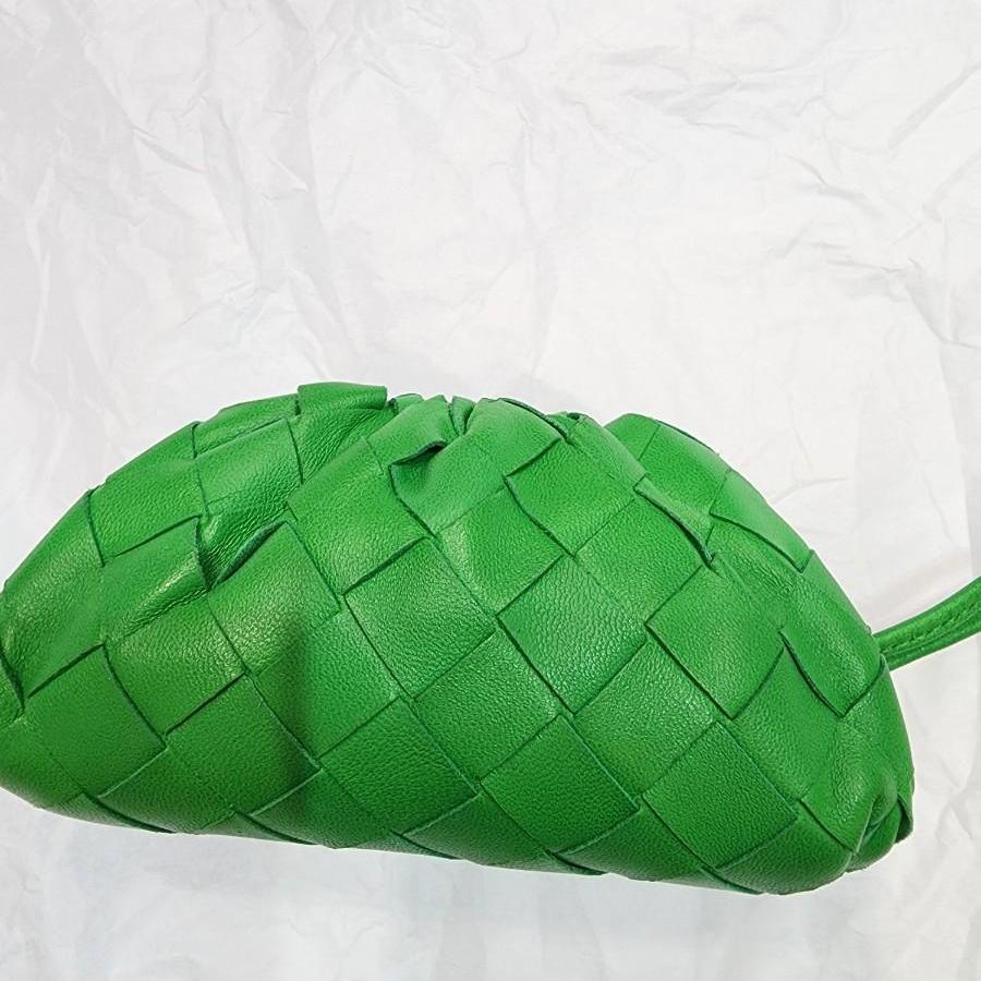 보테가베네타 미니 만두백