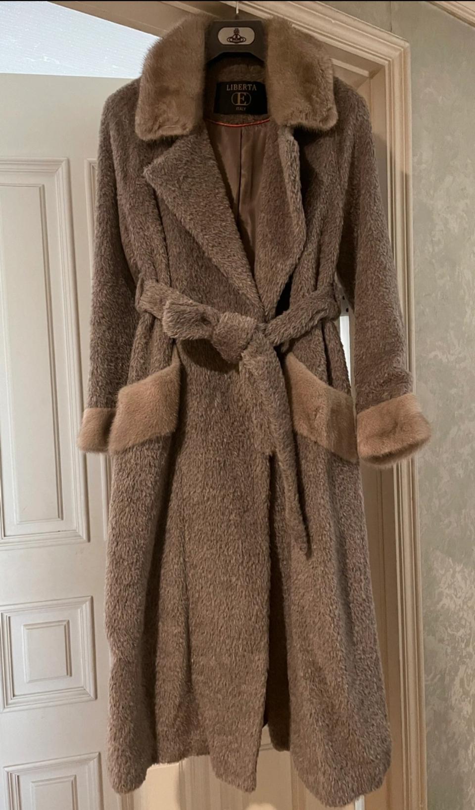 이태리 직수입 알파카+밍크코트 최종가