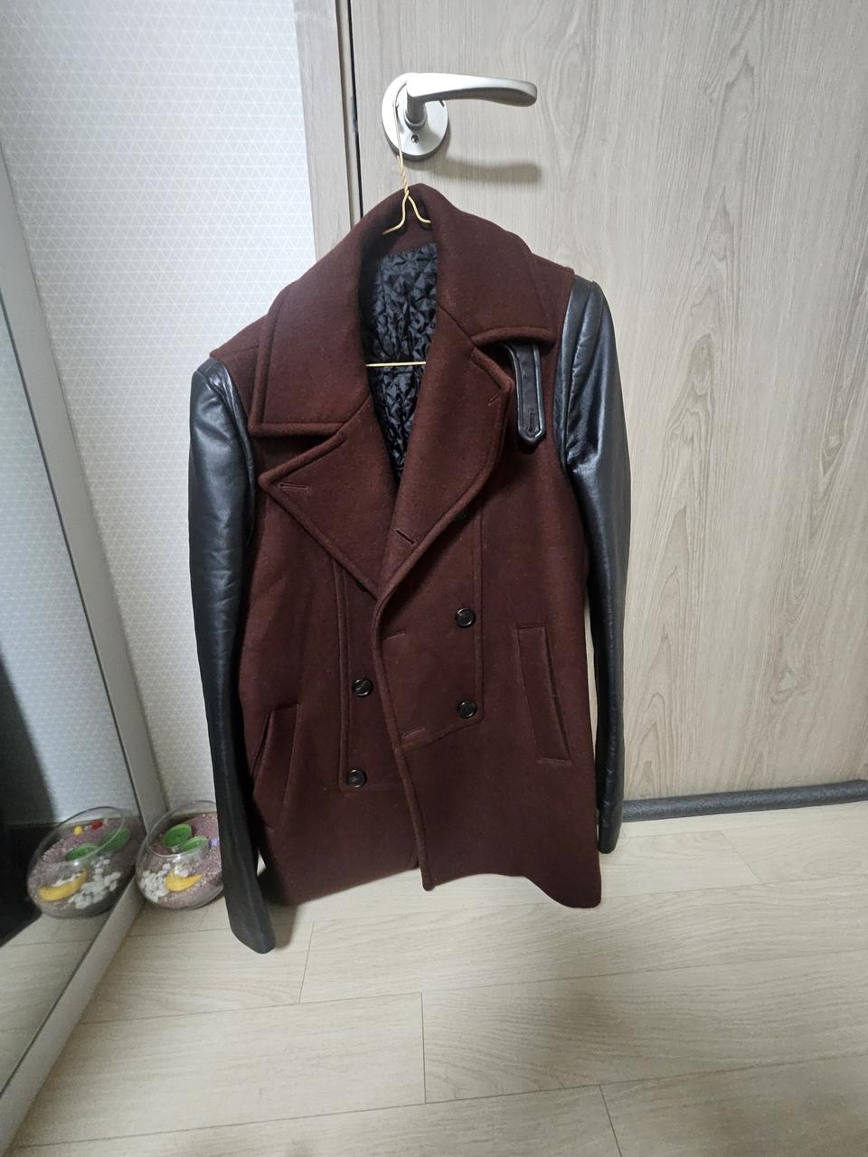 정품)시스템옴므 양가죽배색코트.팔아요