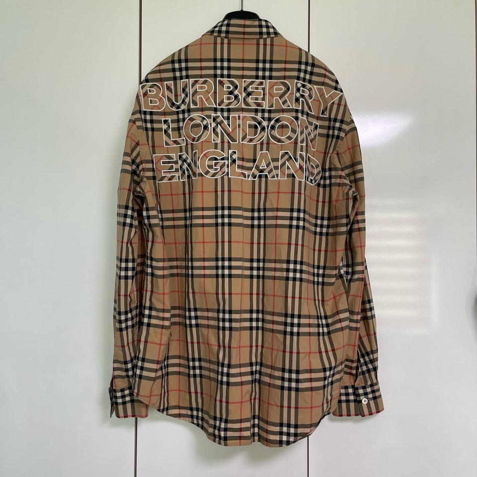 버버리 백로고 체크셔츠 1회 착용