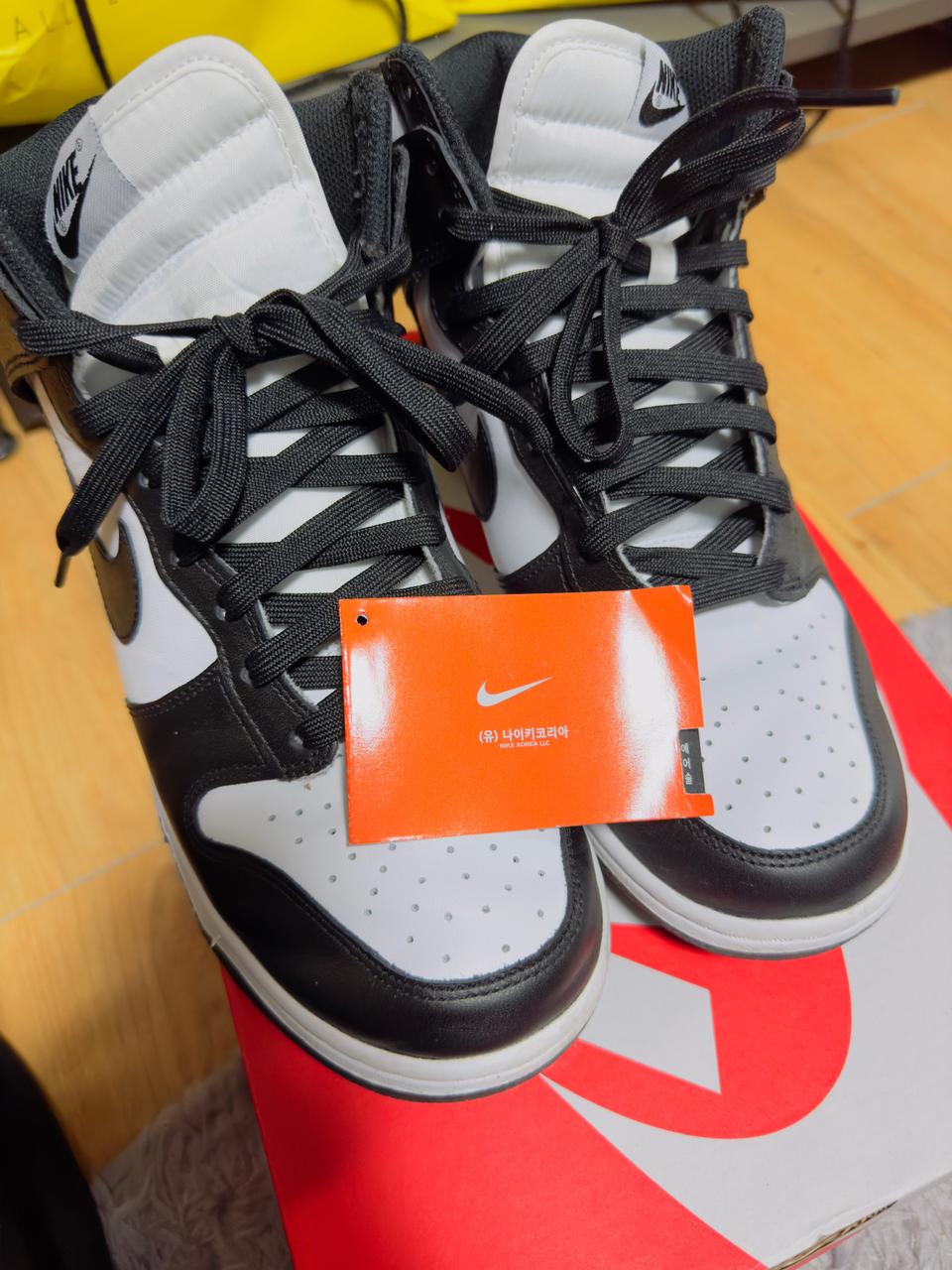 나이키 덩크하이 범고래 260