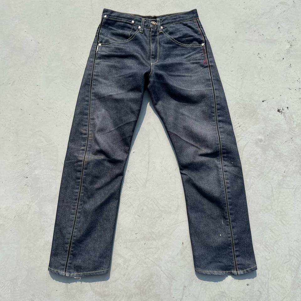 리바이스 엔지니어드 진