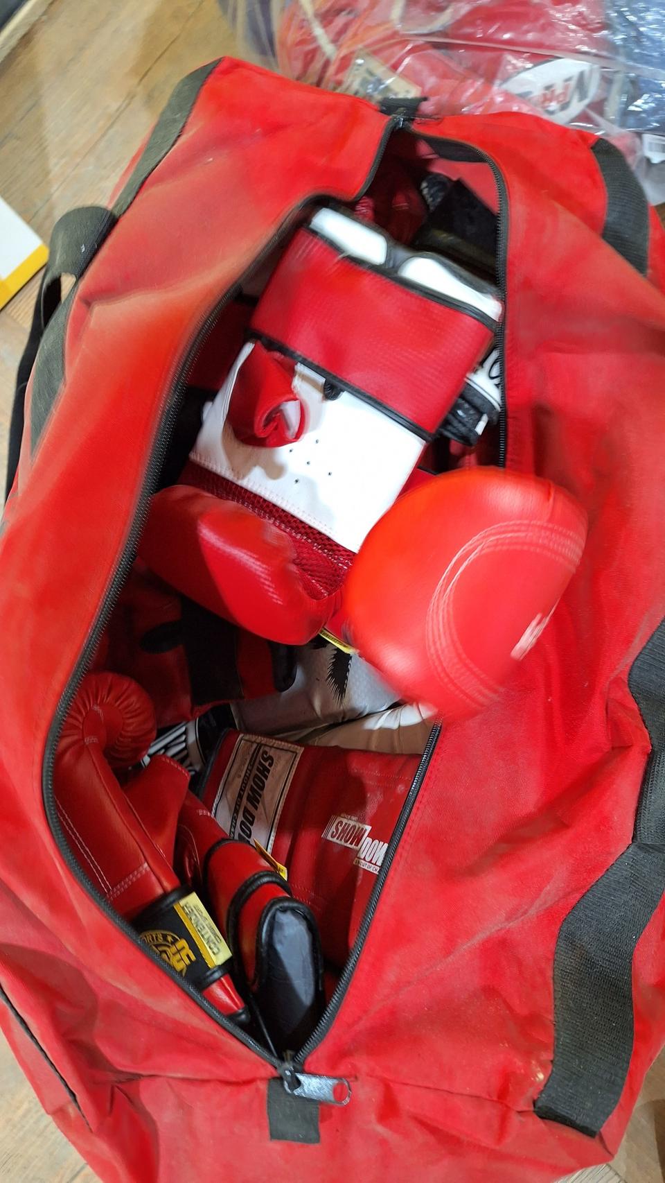 복싱글러브 50개 정도