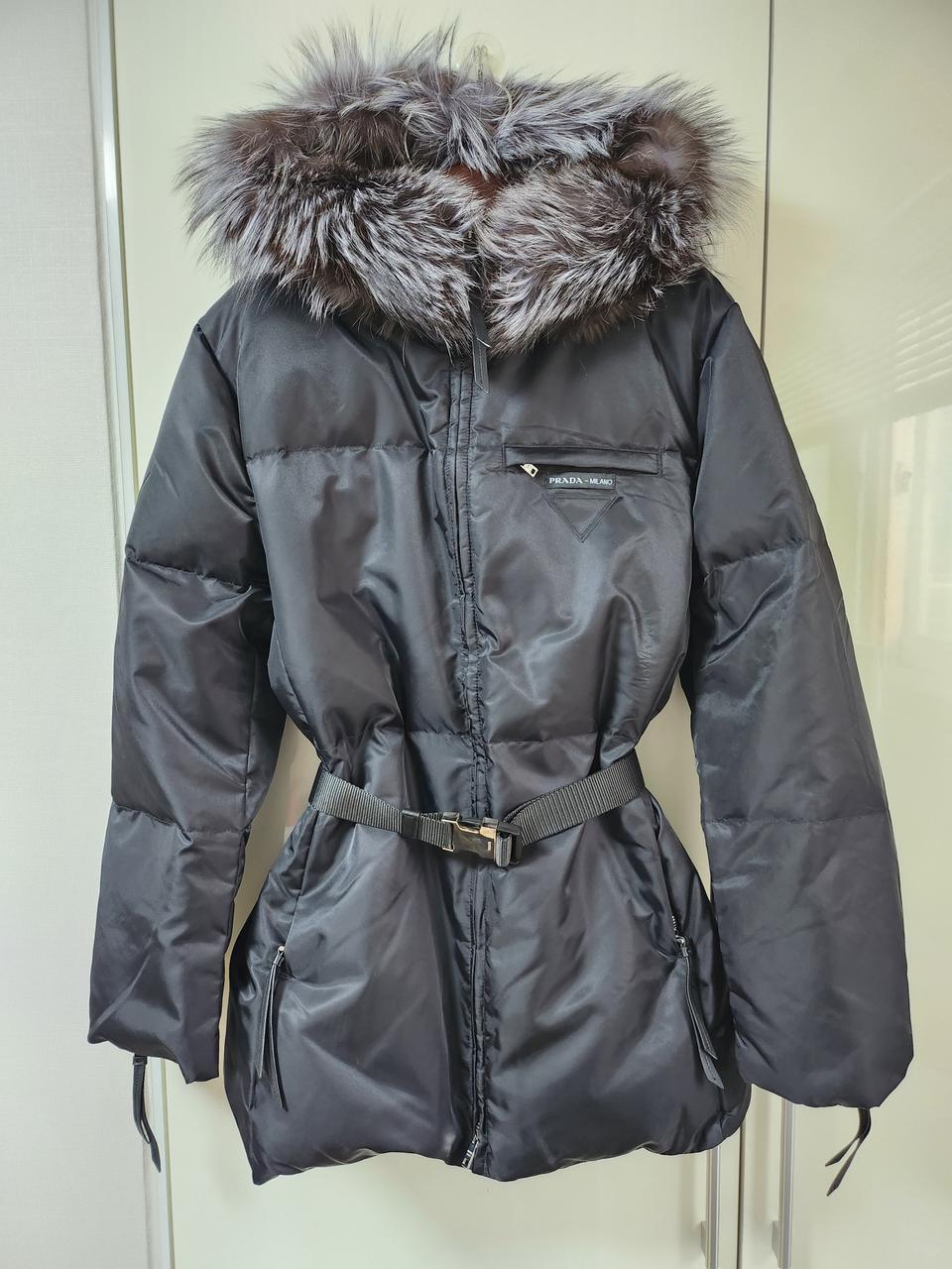(새상품) 프라다폭스패딩 프라다겨울패딩