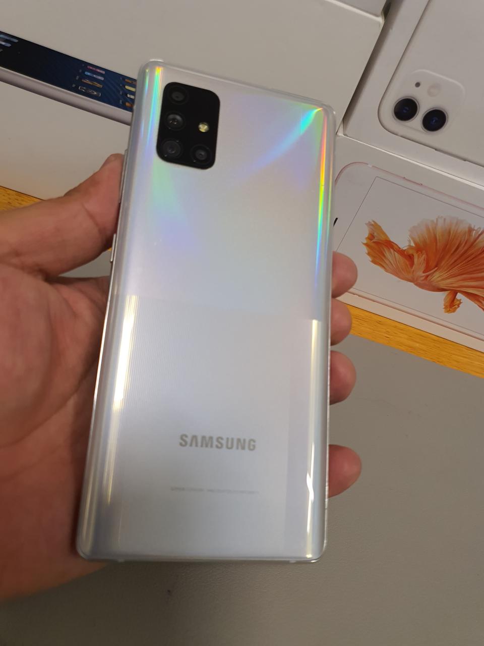 SKT 갤럭시퀀텀 A71 128G A급(가성비폰.공기계)