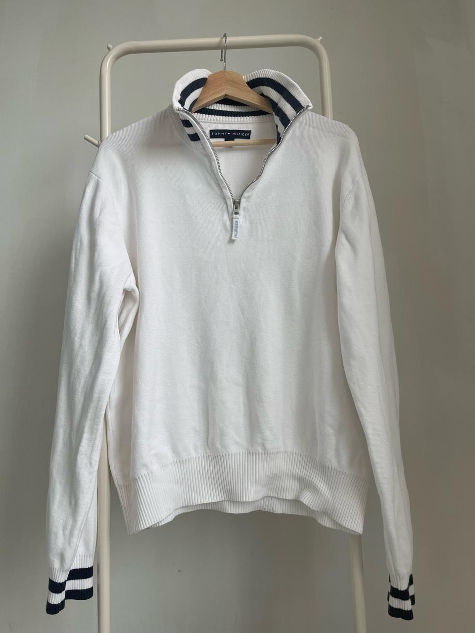 타미힐피거 화이트 반집업 니트(L)
