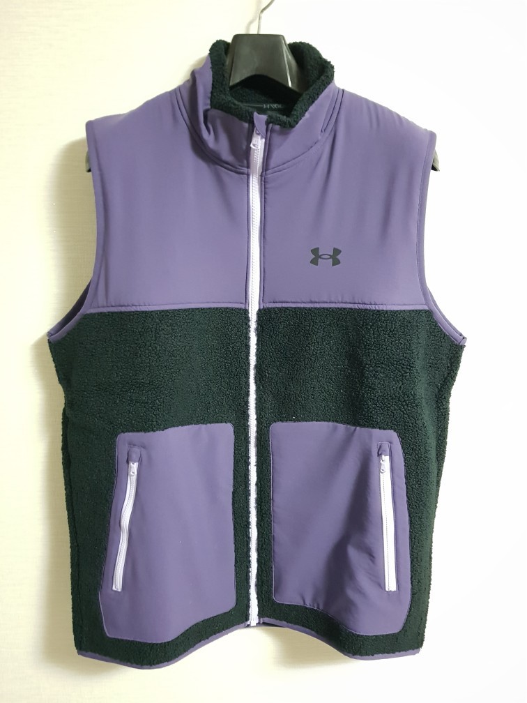 언더아머 조끼 2XL 크기 팝니다