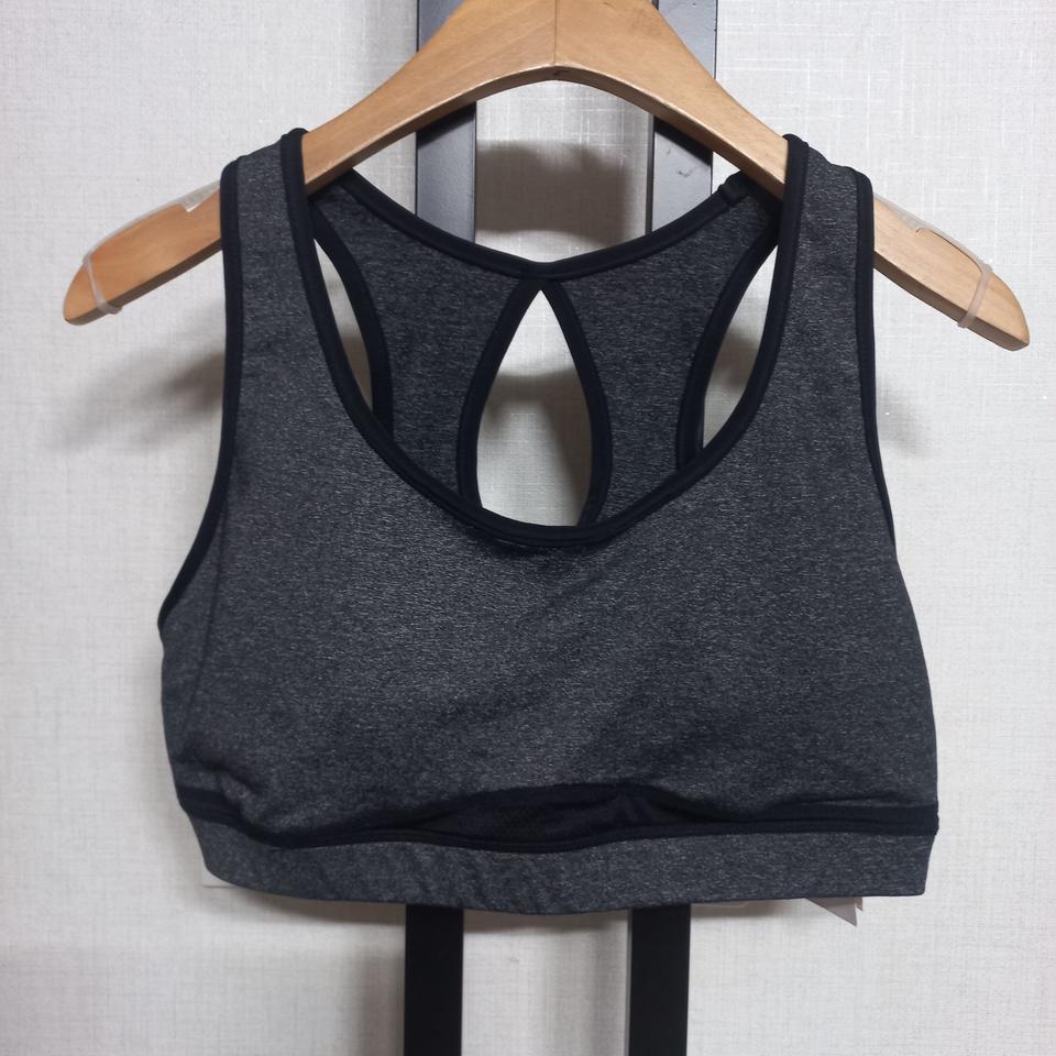 스포츠웨어 상의