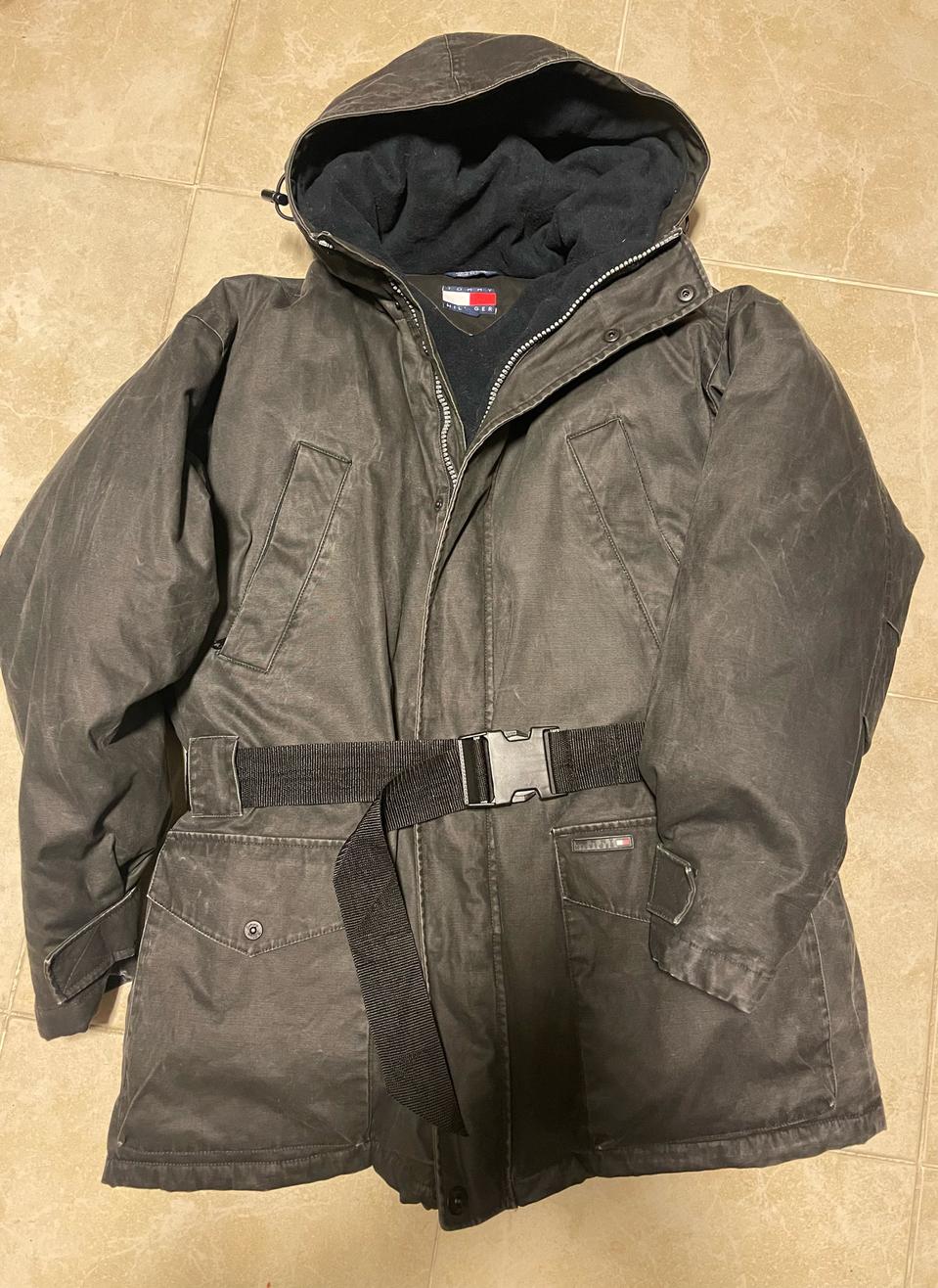 타미힐피거 올드스쿨 벨티드 패딩 점퍼(L)