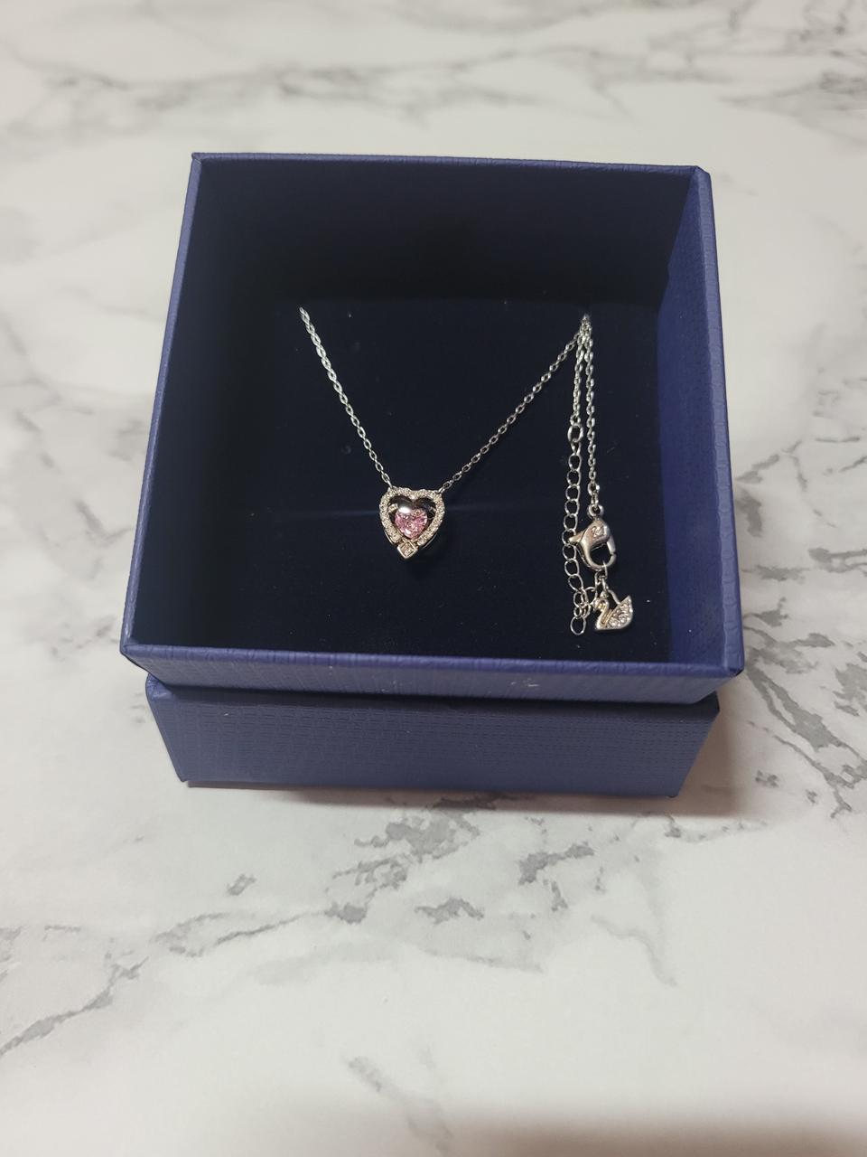 스와로브 귀걸이 목걸이