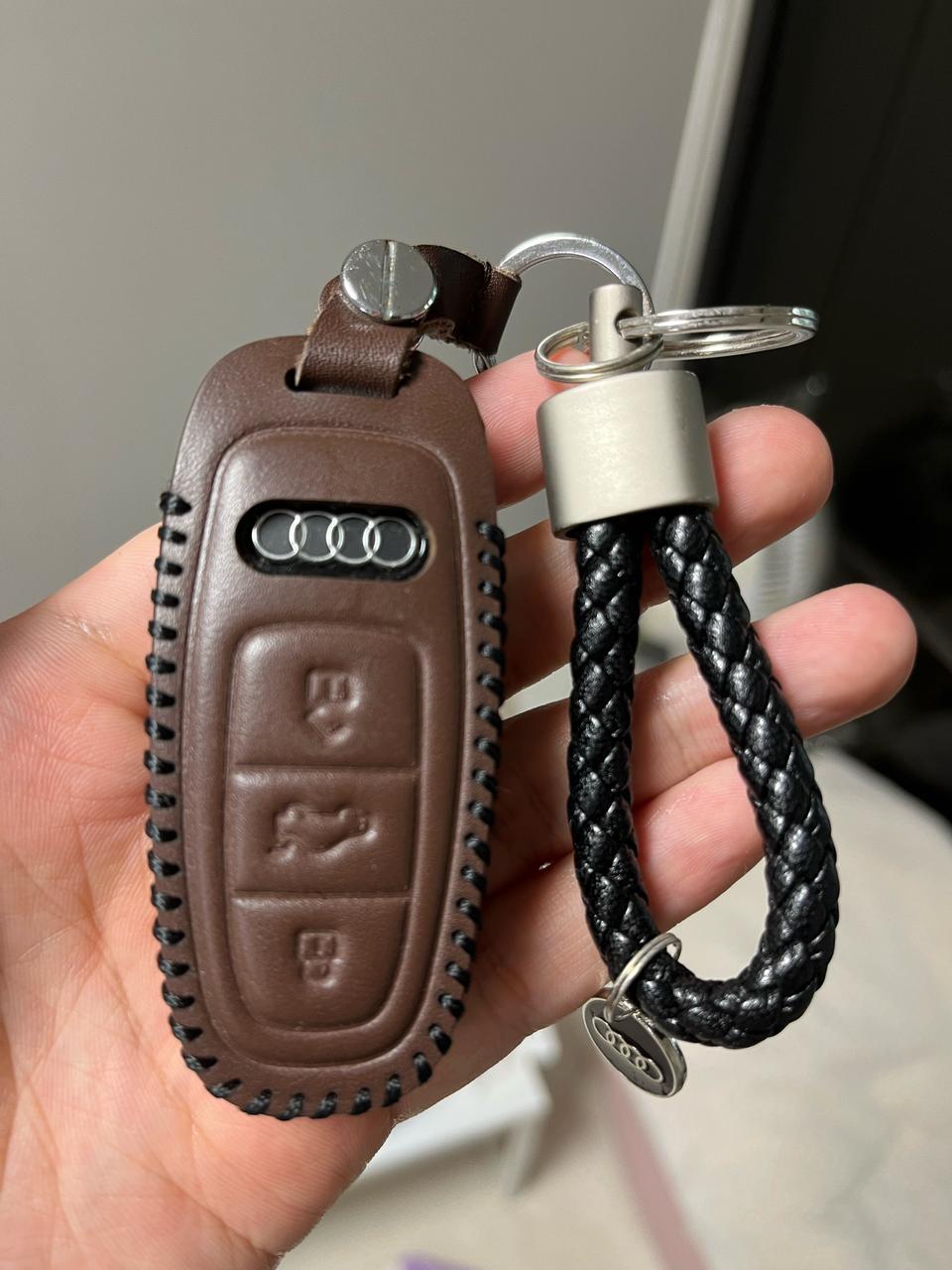 아우디 신형 가죽 키케이스 + 순정키링