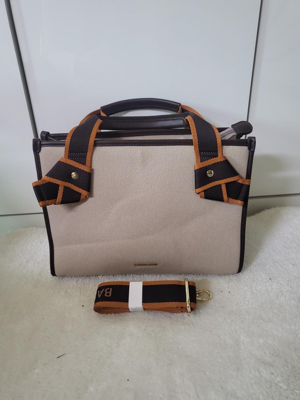 바나바나크로스겸토트백