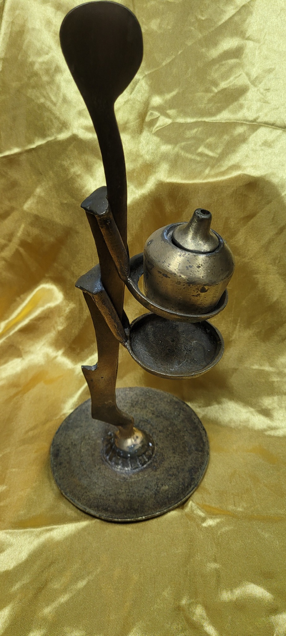 유기 황동 유등 1점