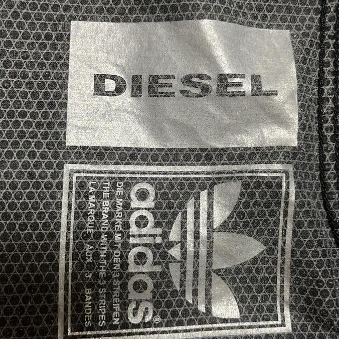 디젤x아디다스 콜라보 하프 팬츠 반바지