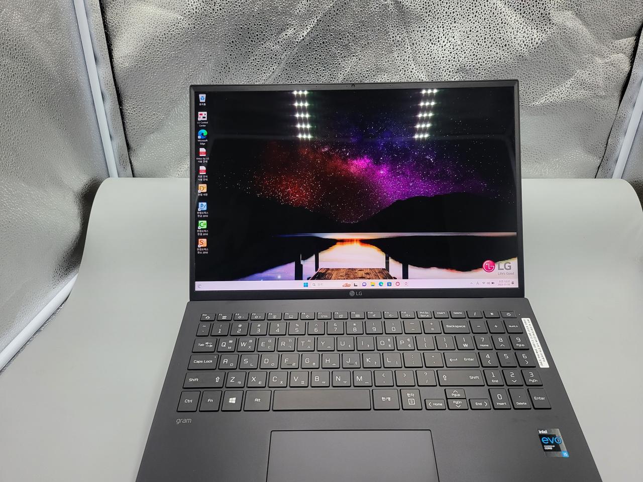 LG그램 노트북 16인치 11세대 !5 램8 ssd256