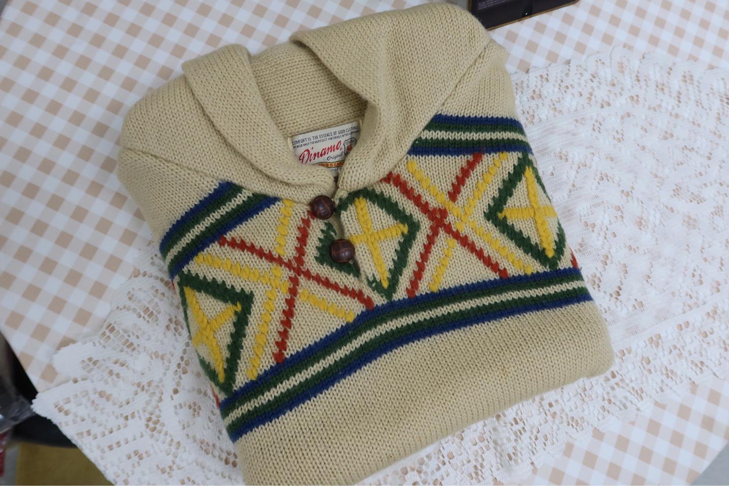 도톰한 패턴 예쁜 울100% 숄카라 니트 L