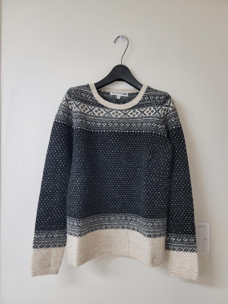 니트, 폴라 모음