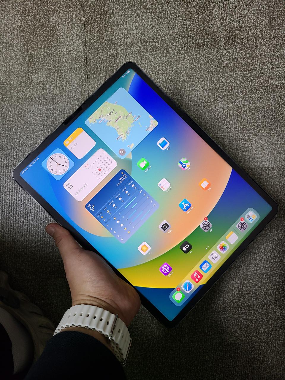 아이패드 프로5세대 256G 블랙 12.9 M1 상태S WIFI 101만