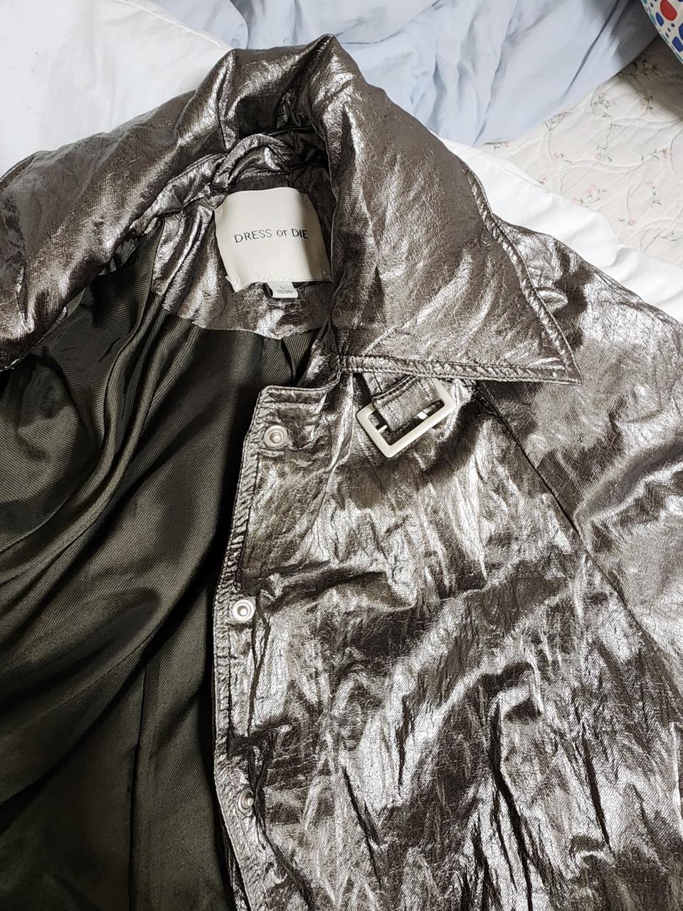 드레스오아다이 패딩점퍼