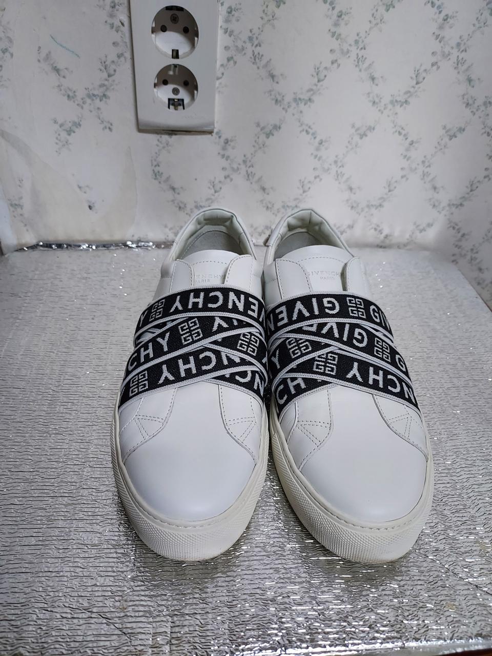 정품 지방시 밴딩 스니커즈