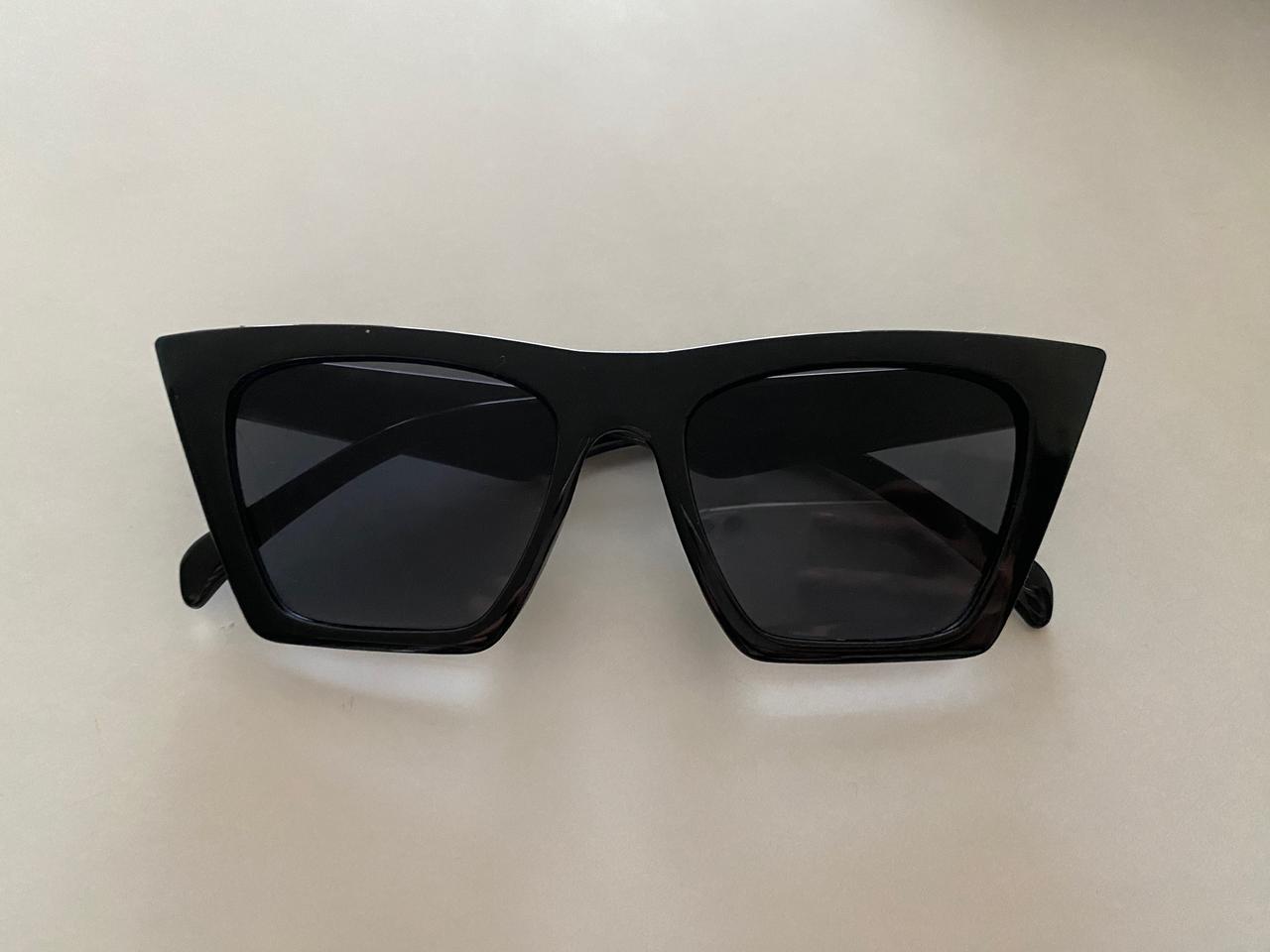 스퀘어 캣츠아이 선글라스