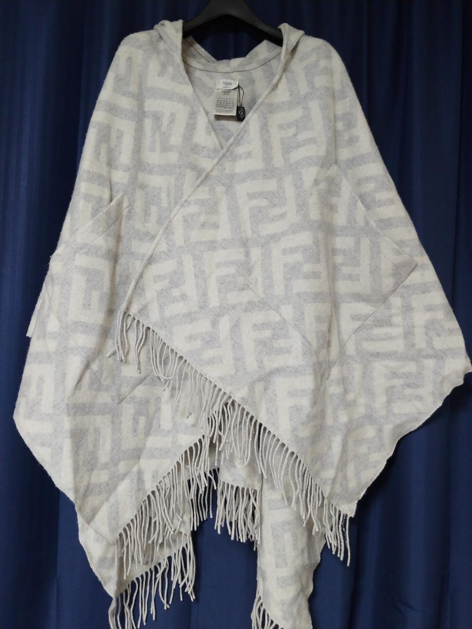 펜디 산초 숄 상태좋음 가격제시편하게 판매함니다