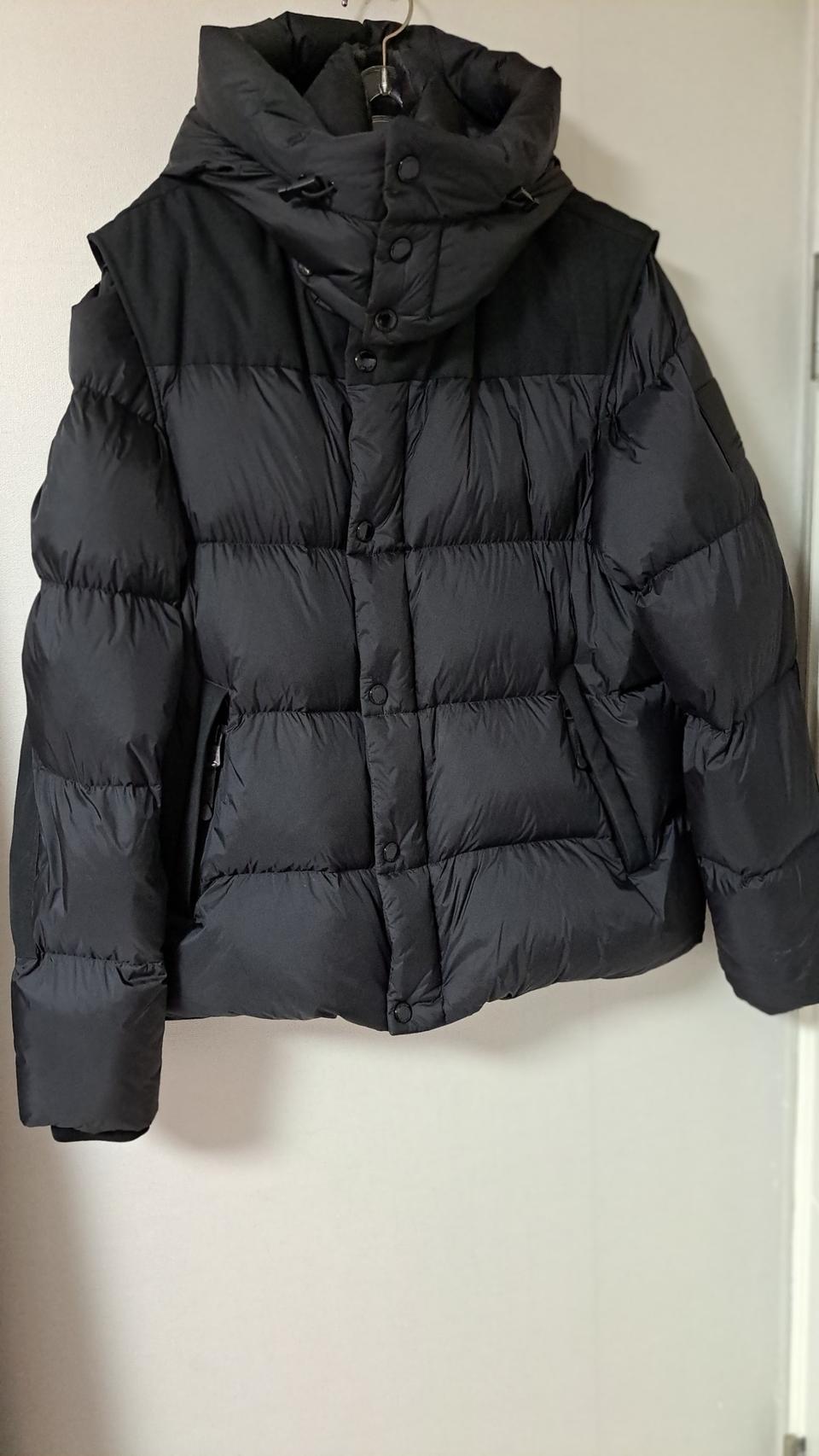 버버리 디테처벌슬리브후드푸퍼 점퍼100