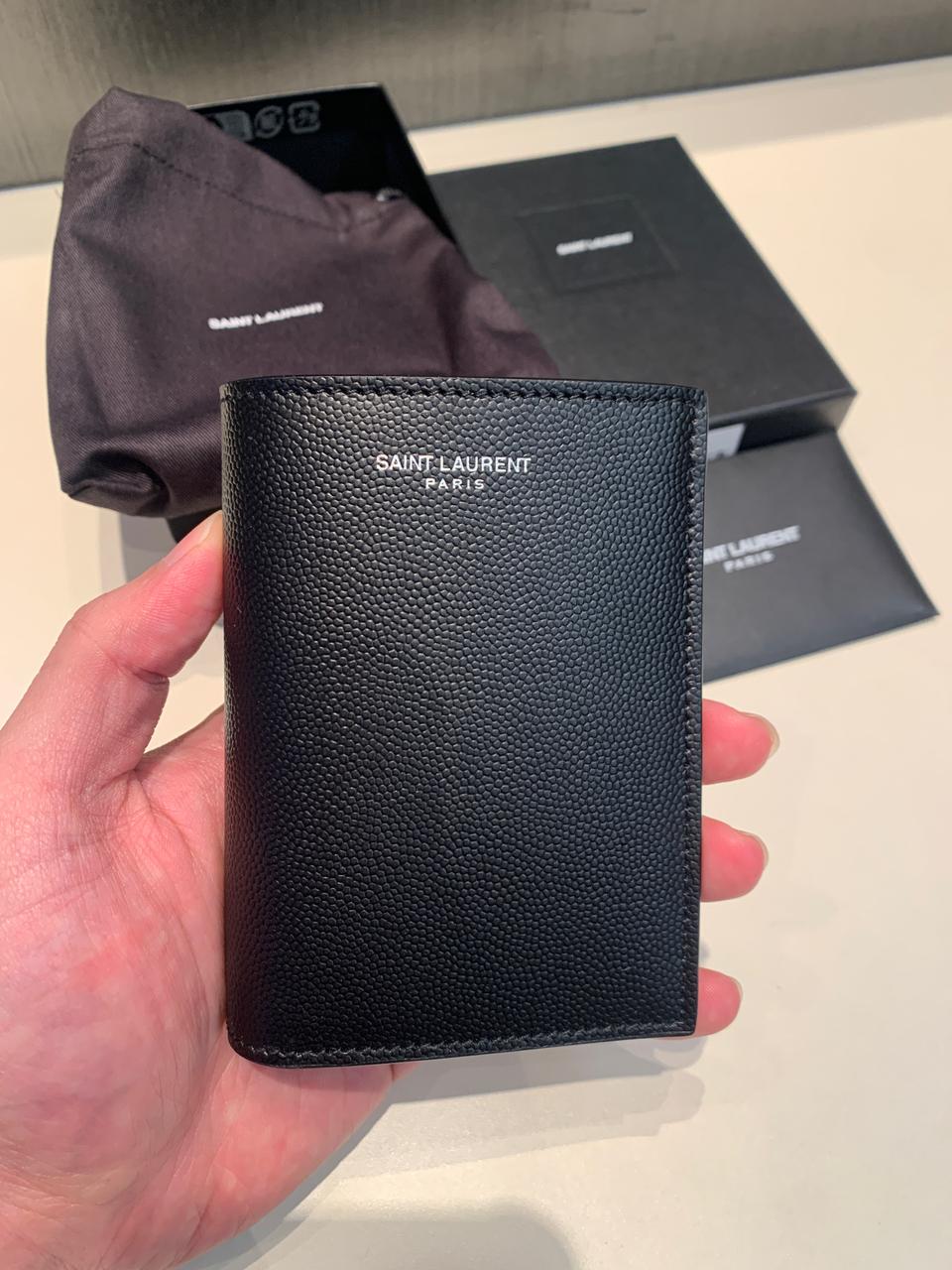 (새상품) 23FW 생로랑 반지갑 블랙 668726 BTY0N 1000