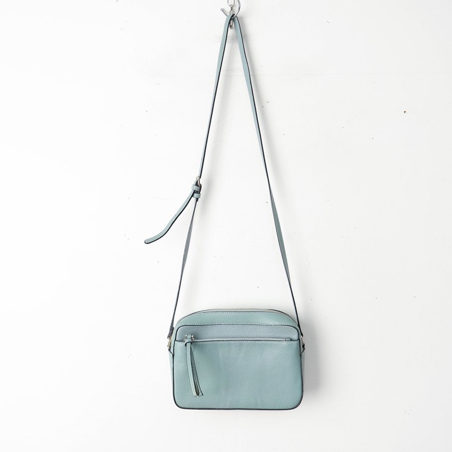 델라스텔라 가죽 크로스백 | 세컨웨어(헬로마켓) 델라스텔라 가죽 크로스백 | 세컨웨어(헬로마켓)