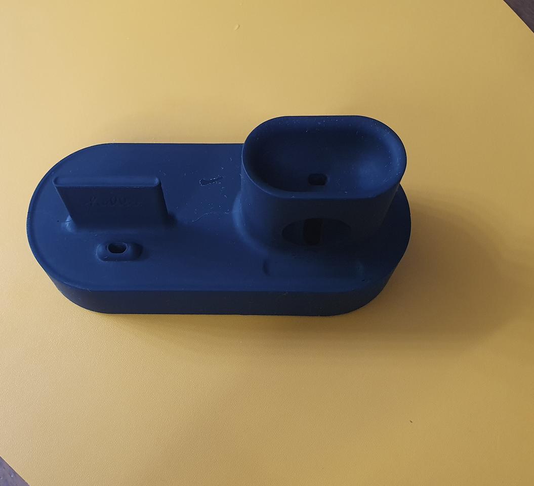 엘라고 아이폰 에어팟 애플워치 3in1충전거치대