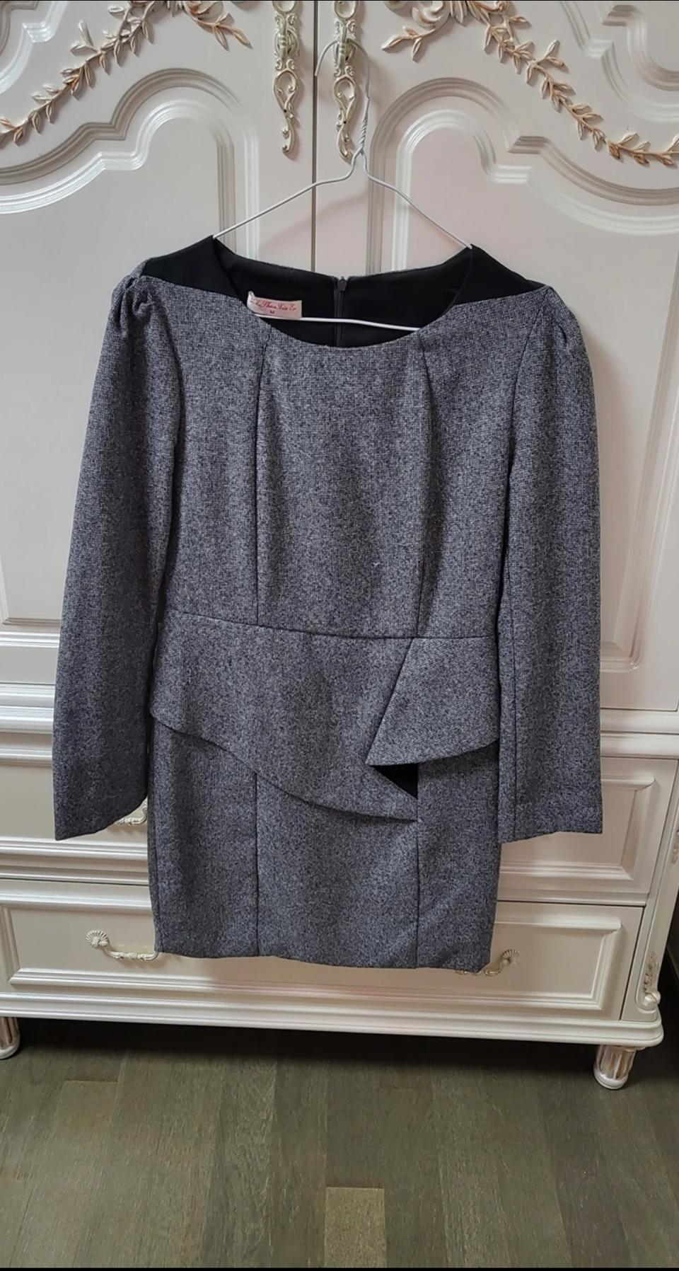 블랙포인트 페플럼원피스