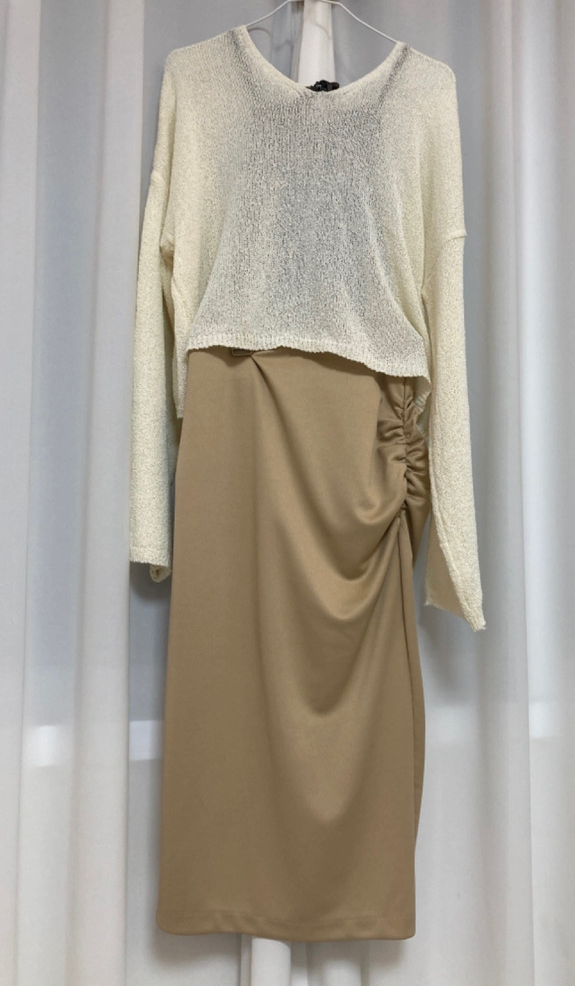 시스루긴팔니트티