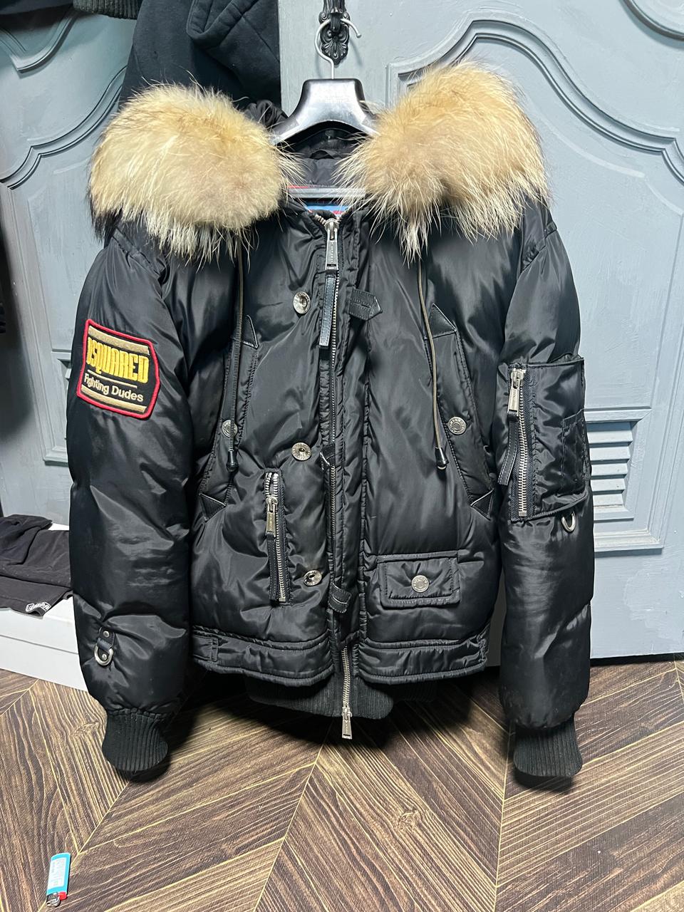 디스퀘어드 패딩