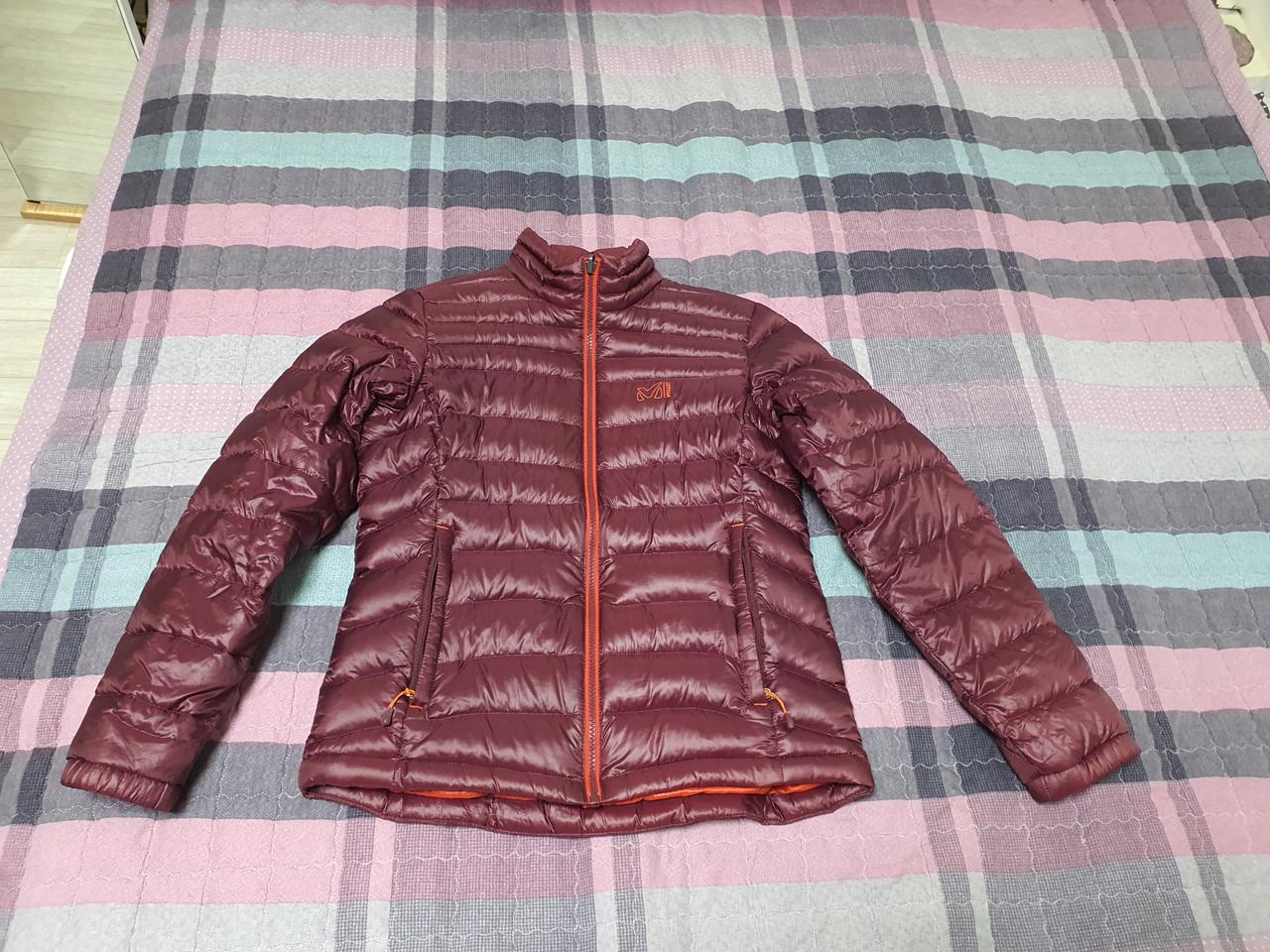 밀레 여성 경량구스패딩 95사이즈