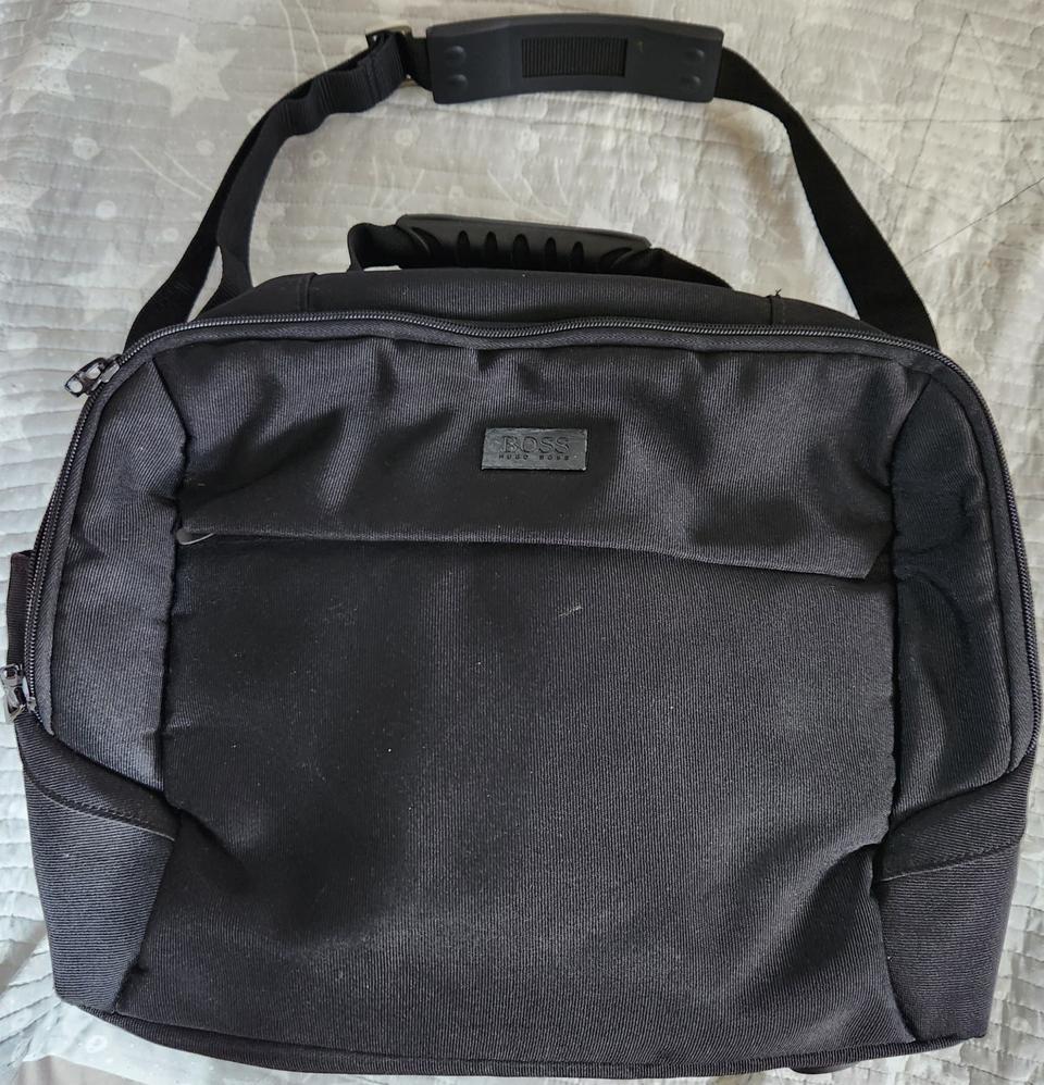 BOSS BOSTON BAG 여행 겸용 검정