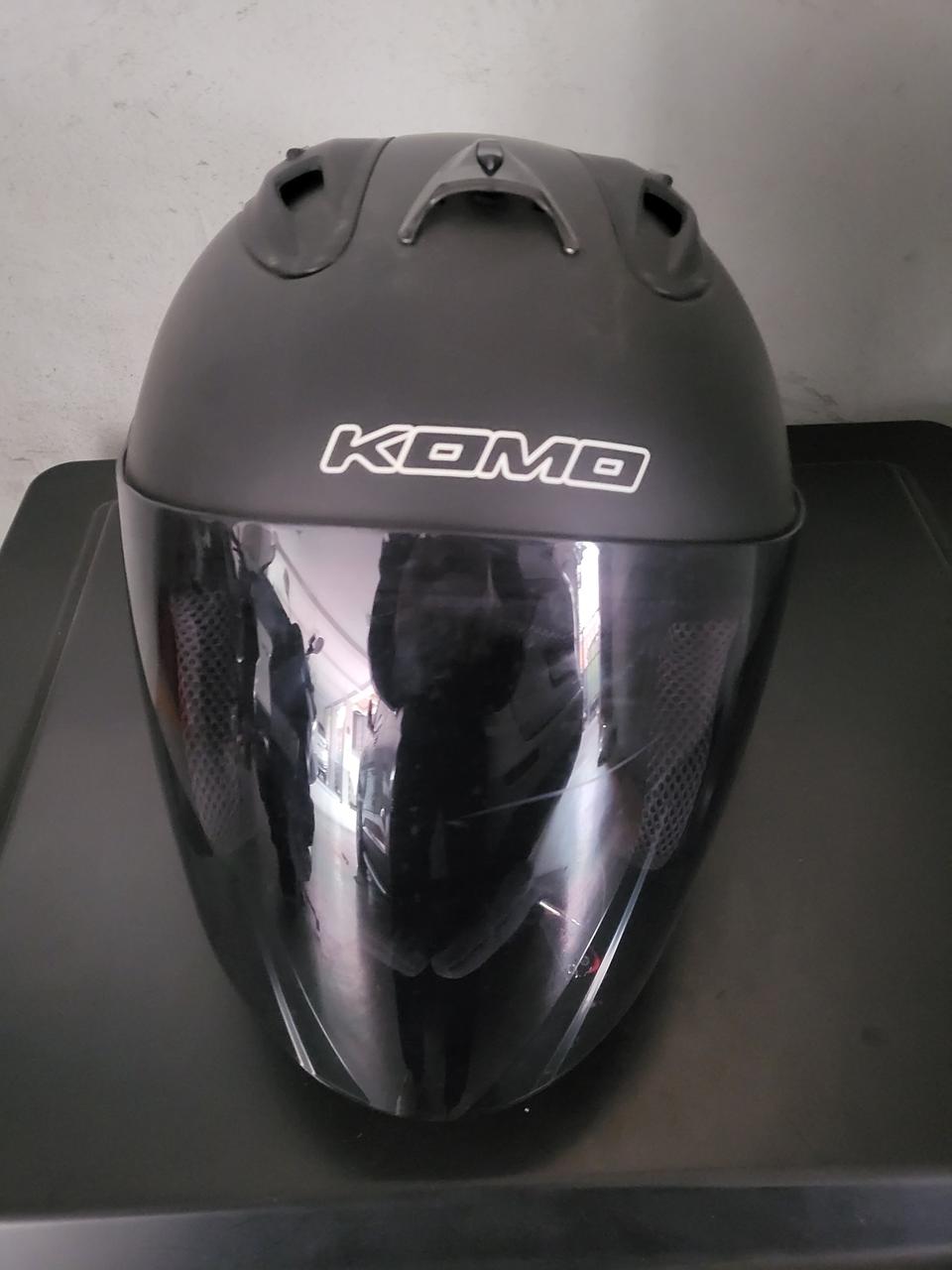 코모오토바이헬멧+id221세나장착 하이바 판매.