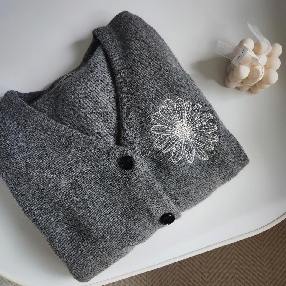 정가148000원 마르디메크르디 (Mardi Mercredi) 가디건