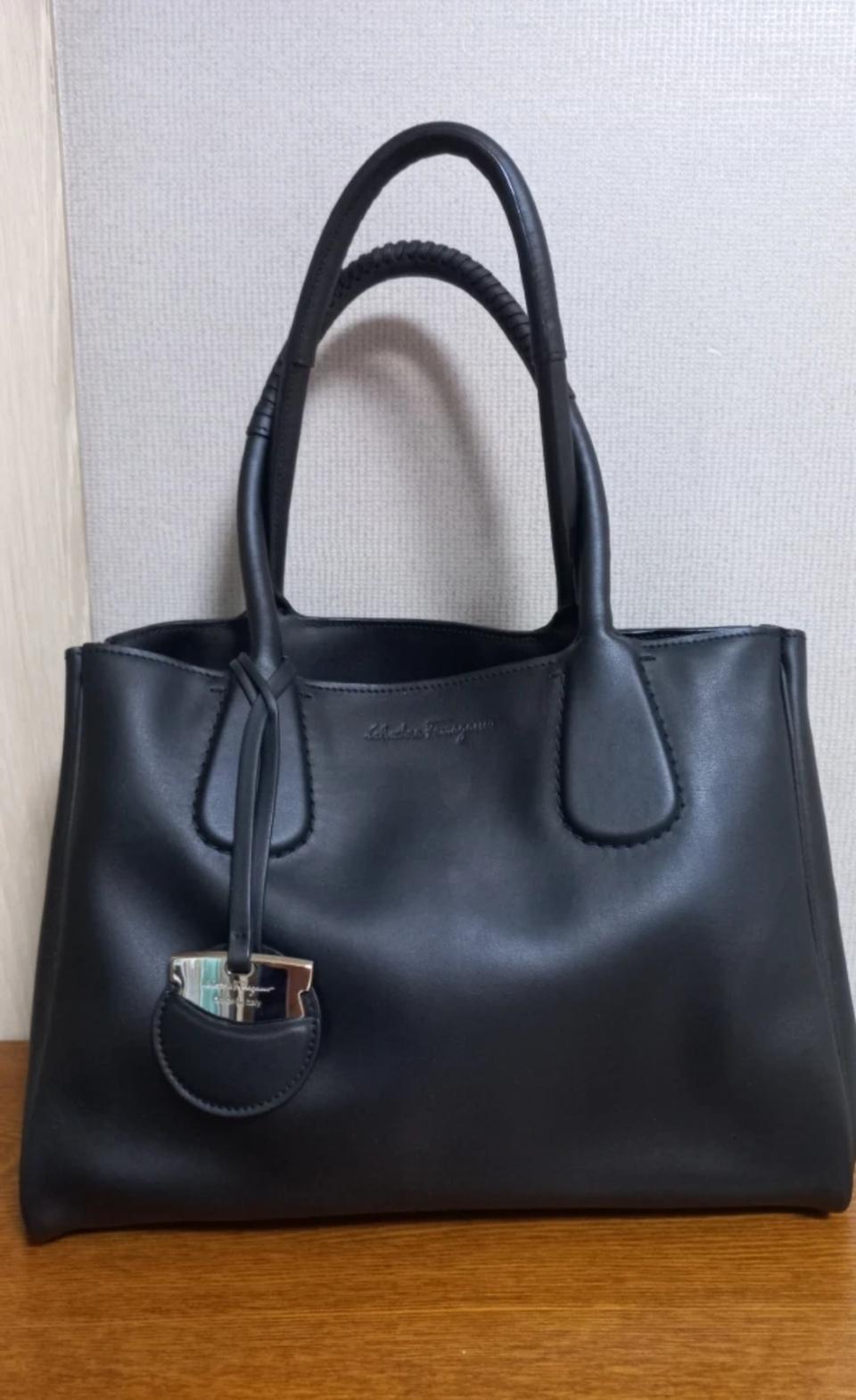 (새가방)정품 페레가모 노리타 토드백